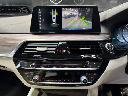 2018 BMW 5-Series - photo 20