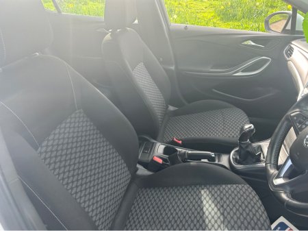 2018 Opel Astra - photo 8