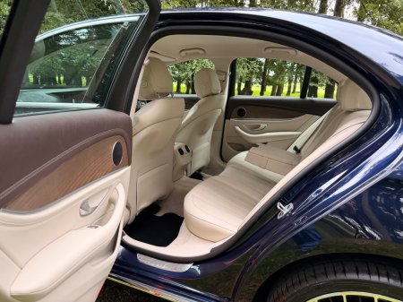 2019 Mercedes-Benz E-Class - photo 34