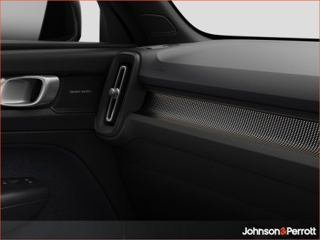 2027 Volvo EX40 - photo 16