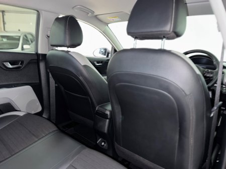 2026 Kia Stonic - photo 6