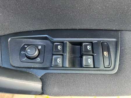 2024 Volkswagen Tiguan - photo 11