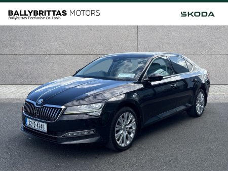 2022 Skoda Superb - photo 2