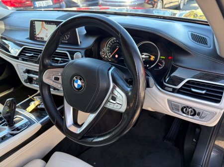 2018 BMW 7-Series - photo 28