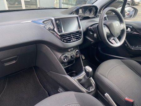2019 Peugeot 208 - photo 12