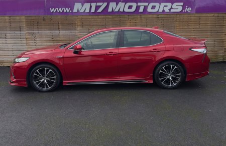 2020 Toyota Camry - photo 4