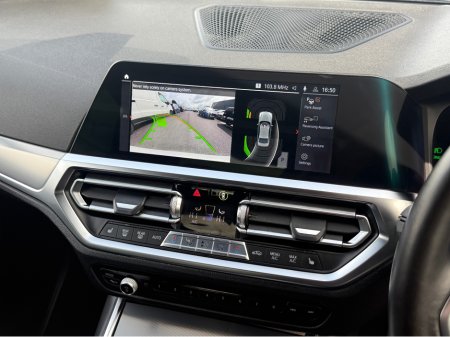 2021 BMW 3-Series - photo 19