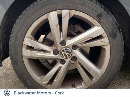 2023 Volkswagen Golf - photo 7