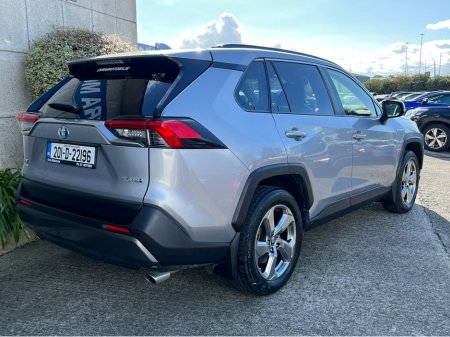 2020 Toyota RAV4 - photo 4