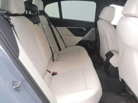 2024 BMW 5-Series - photo 11