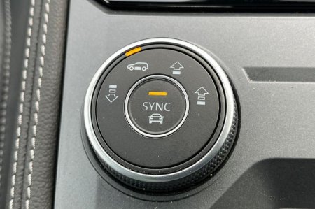 2026 Volkswagen Touareg - photo 34