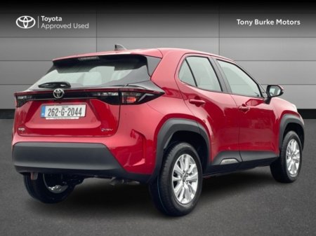 2026 Toyota Yaris Cross - photo 2