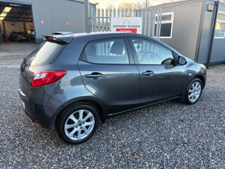 2015 Mazda Mazda2 - photo 3