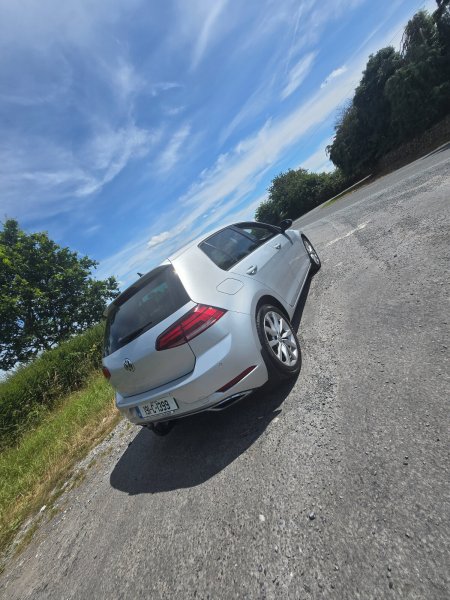 2019 Volkswagen Golf - photo 4