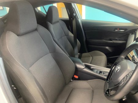 2018 Toyota C-HR - photo 12