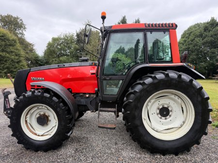 2004 Valtra 8050 - photo 11