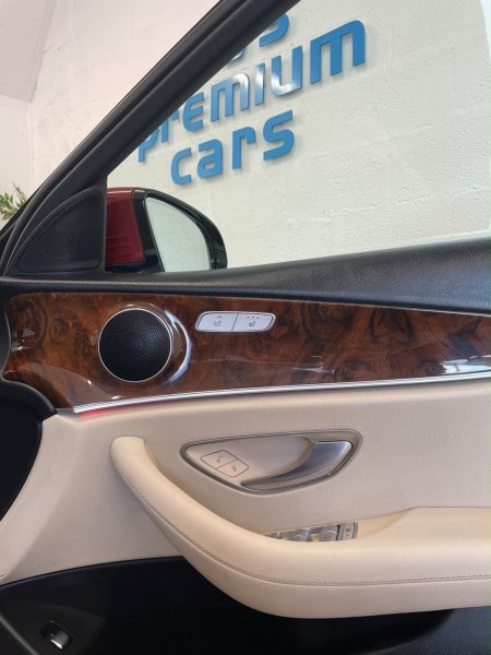 2017 Mercedes-Benz E-Class - photo 14