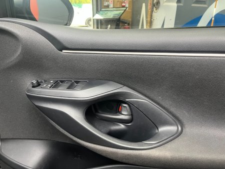 2020 Toyota Yaris - photo 14