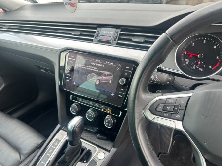 2023 Volkswagen Passat - photo 8