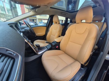 2020 Volvo V40 - photo 14