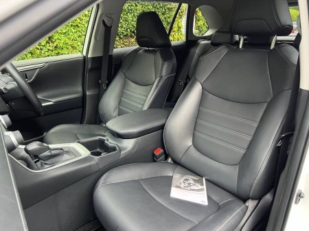 2023 Toyota RAV4 - photo 6