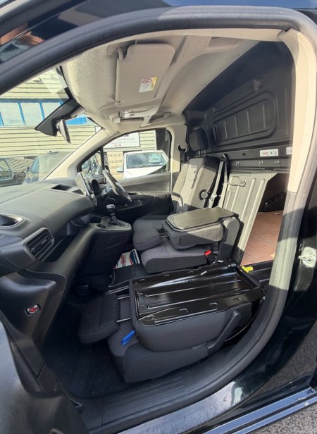 2022 Citroen Berlingo - photo 15