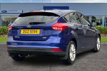 2016 Ford Focus - photo 4