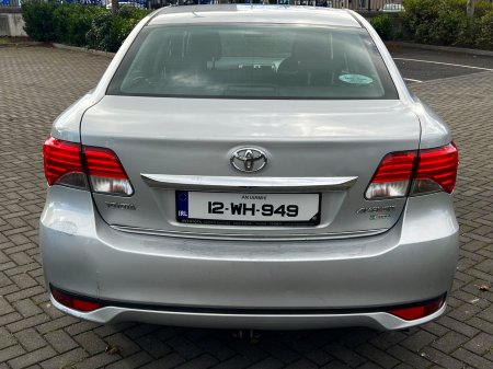 2012 Toyota Avensis - photo 8