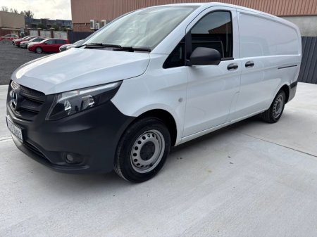 2023 Mercedes-Benz Vito - photo 2