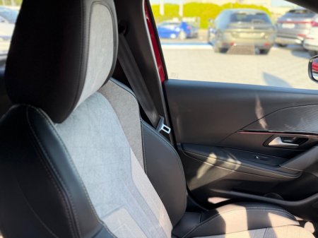 2021 Peugeot 208 - photo 28