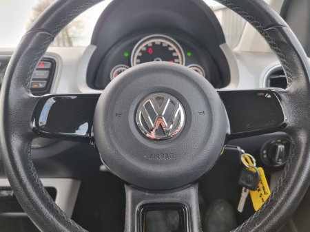 2013 Volkswagen up! - photo 22