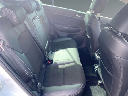 2021 Kia Sportage - photo 8