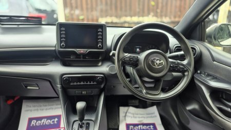 2022 Toyota Yaris - photo 17