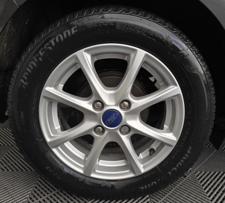 2019 Ford Fiesta - photo 9