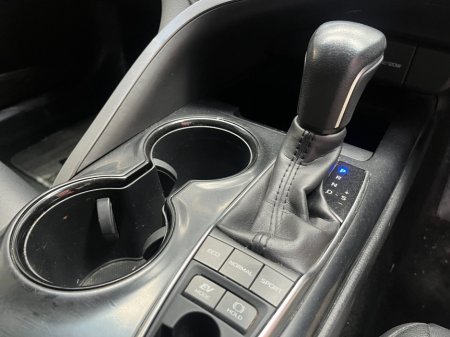 2018 Toyota Camry - photo 12