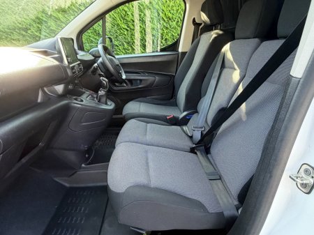 2019 Peugeot Partner - photo 10