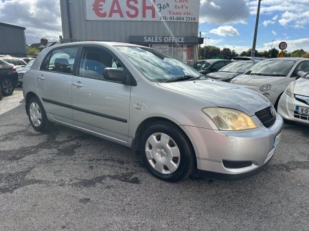 2004 Toyota Corolla - photo 2
