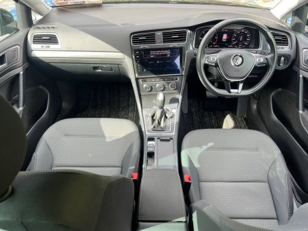 2020 Volkswagen Golf - photo 10