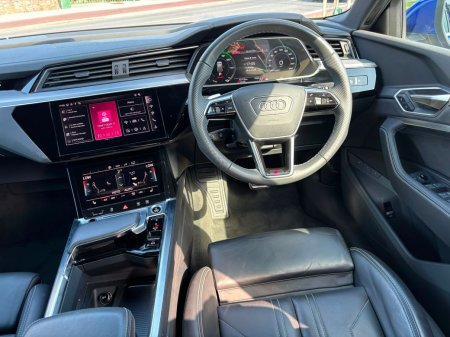 2024 Audi Q8 e-tron - photo 19