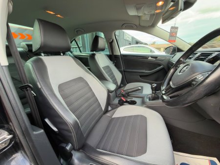 2016 Volkswagen Jetta - photo 9
