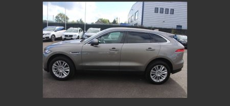 2019 Jaguar F-Pace - photo 4