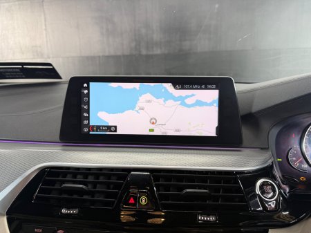 2017 BMW 5-Series - photo 26