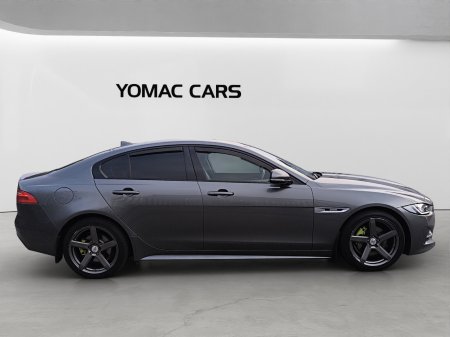 2015 Jaguar XE - photo 2