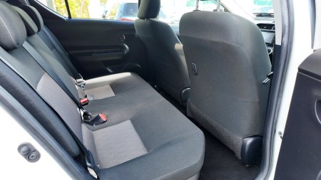 2020 Toyota Aqua - photo 18
