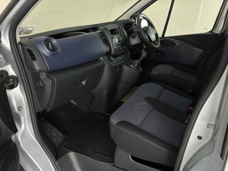 2017 Opel Vivaro - photo 19