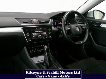 2022 Skoda Superb - photo 17