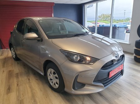 2022 Toyota Yaris 1.5 Hybrid 5Dr Luna