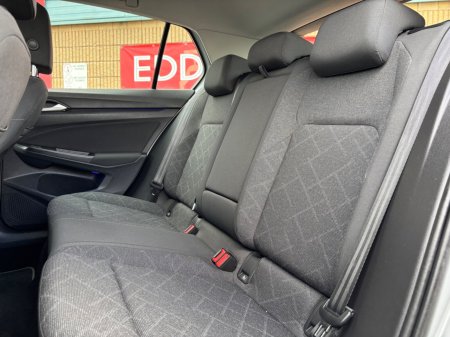 2021 Volkswagen Golf - photo 16