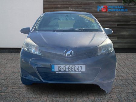 2012 Toyota Vitz - photo 7