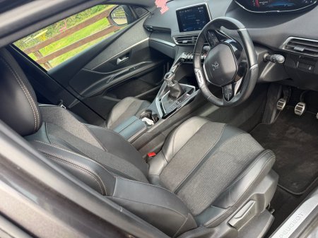 2020 Peugeot 5008 - photo 11